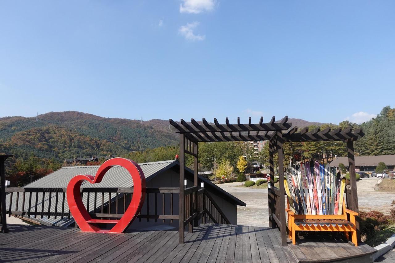 Bears Town Hotel Pocheon Exterior photo