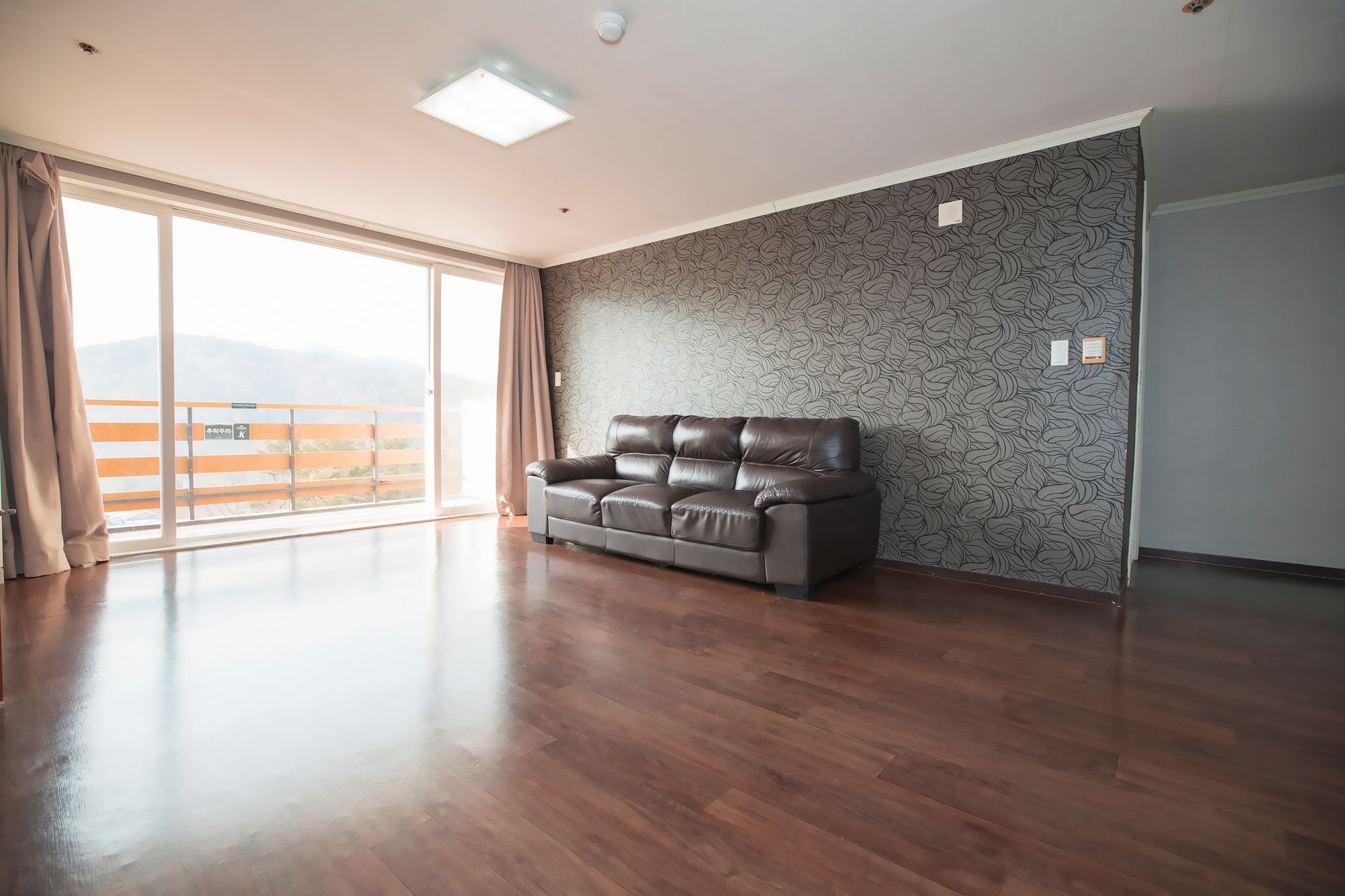 Bears Town Hotel Pocheon Exterior photo